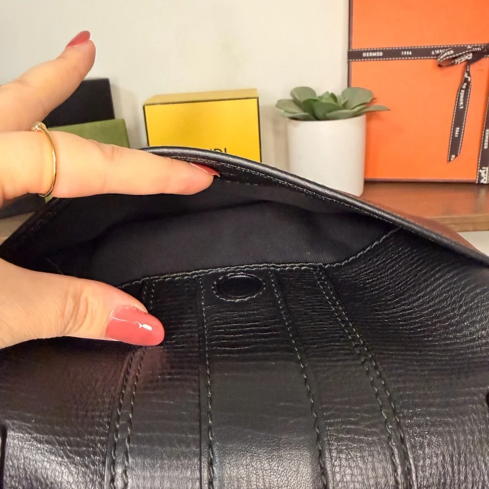 Bvlgari Leather Leoni Tote/Crossbody Bag - Picture 6 of 16
